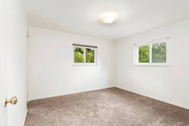 $550,000 | 219 Ottawa Drive, Troy, MI 48085