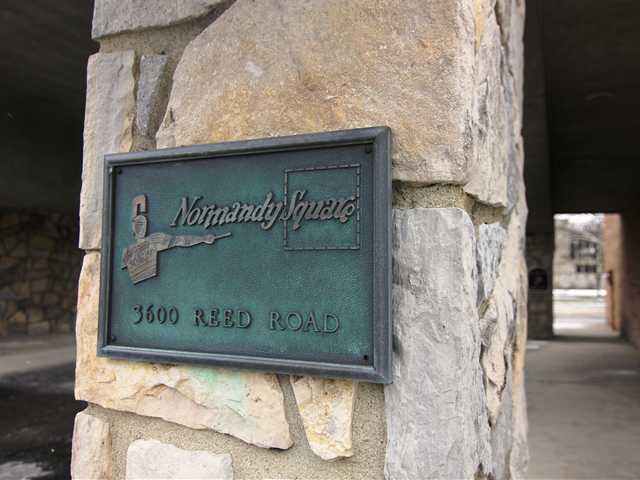 3600 Reed Road, Unit 22 Upper Arlington, OH 43220 - Photo 24 of 25