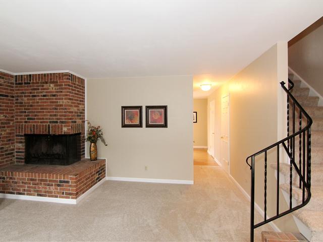 3600 Reed Road, Unit 22 Upper Arlington, OH 43220 - Photo 3 of 25