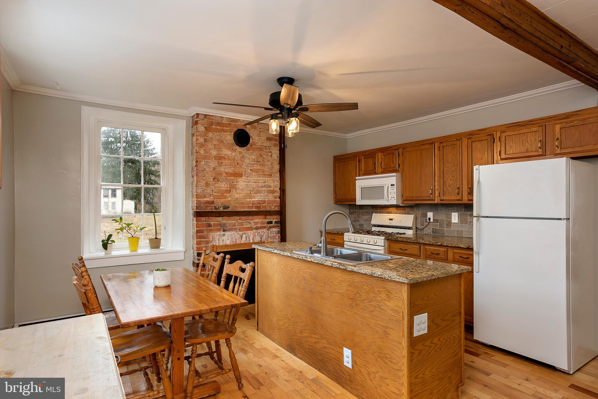 1555 Wesley Road Finksburg, MD 21048 - Photo 6 of 37