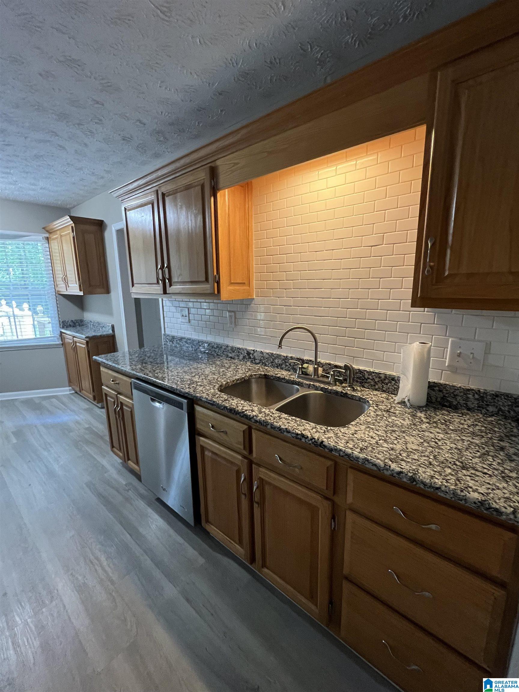 715 Hilton Road Anniston, AL 36207 - Photo 10 of 35