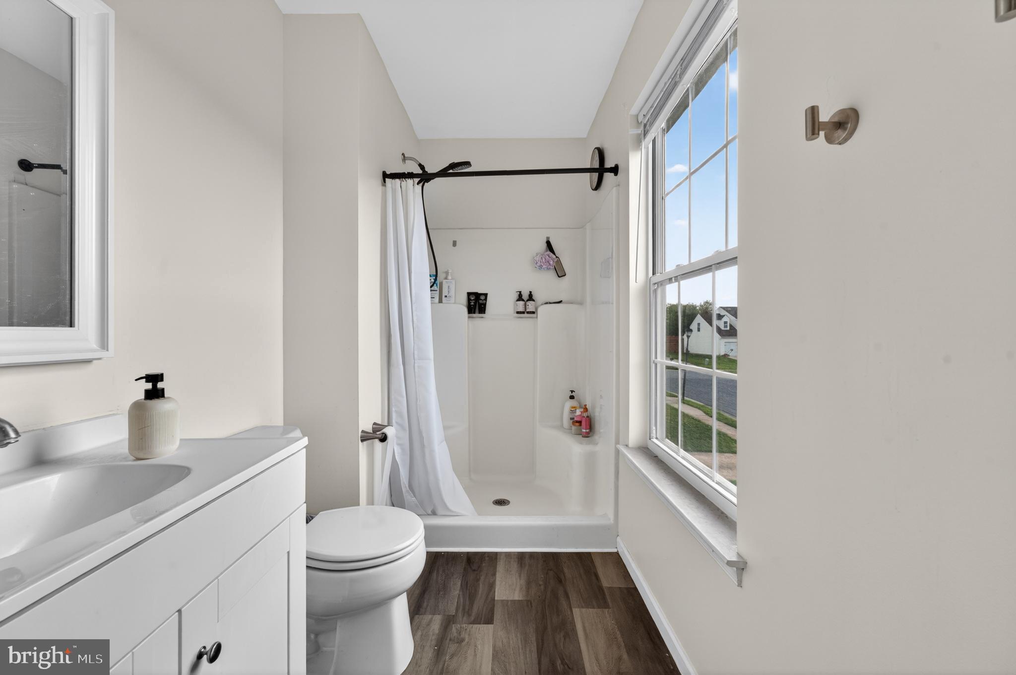 3 Birchgrove Road Newark, DE 19702 - Photo 34 of 41 Primary Ensuite