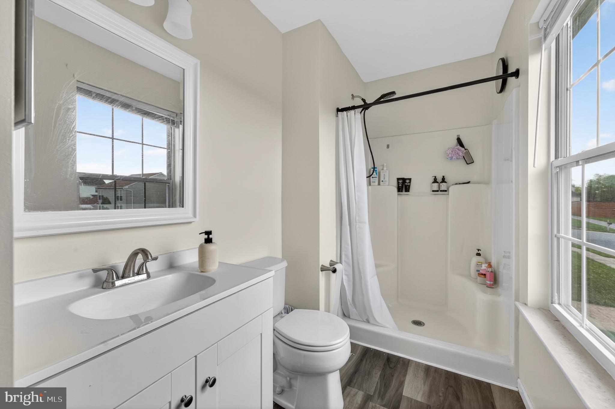 3 Birchgrove Road Newark, DE 19702 - Photo 35 of 41 Primary Ensuite