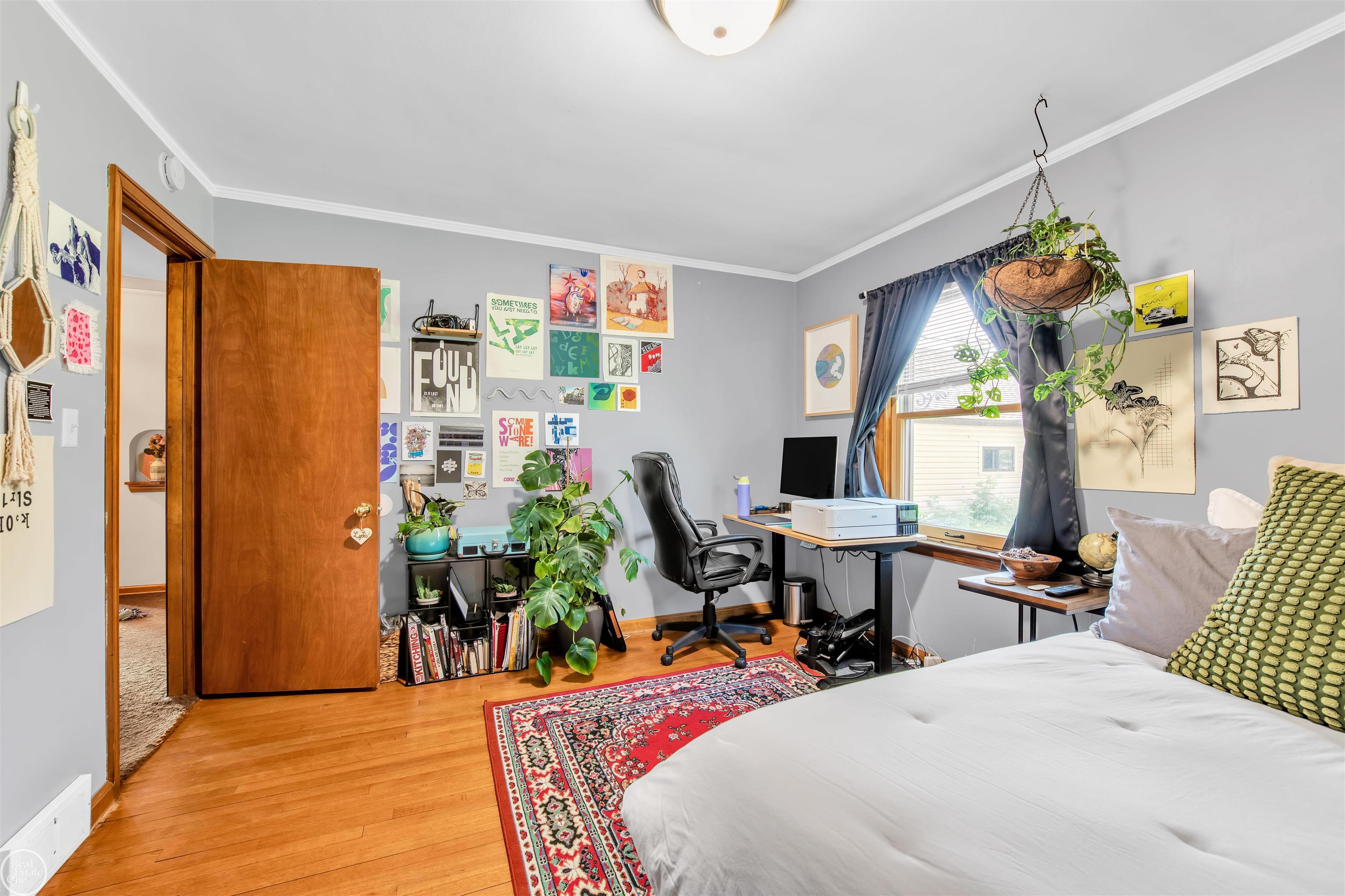 403 Cloverly Road Grosse Pointe, MI 48236 - Photo 17 of 32 50113687-16.JPG