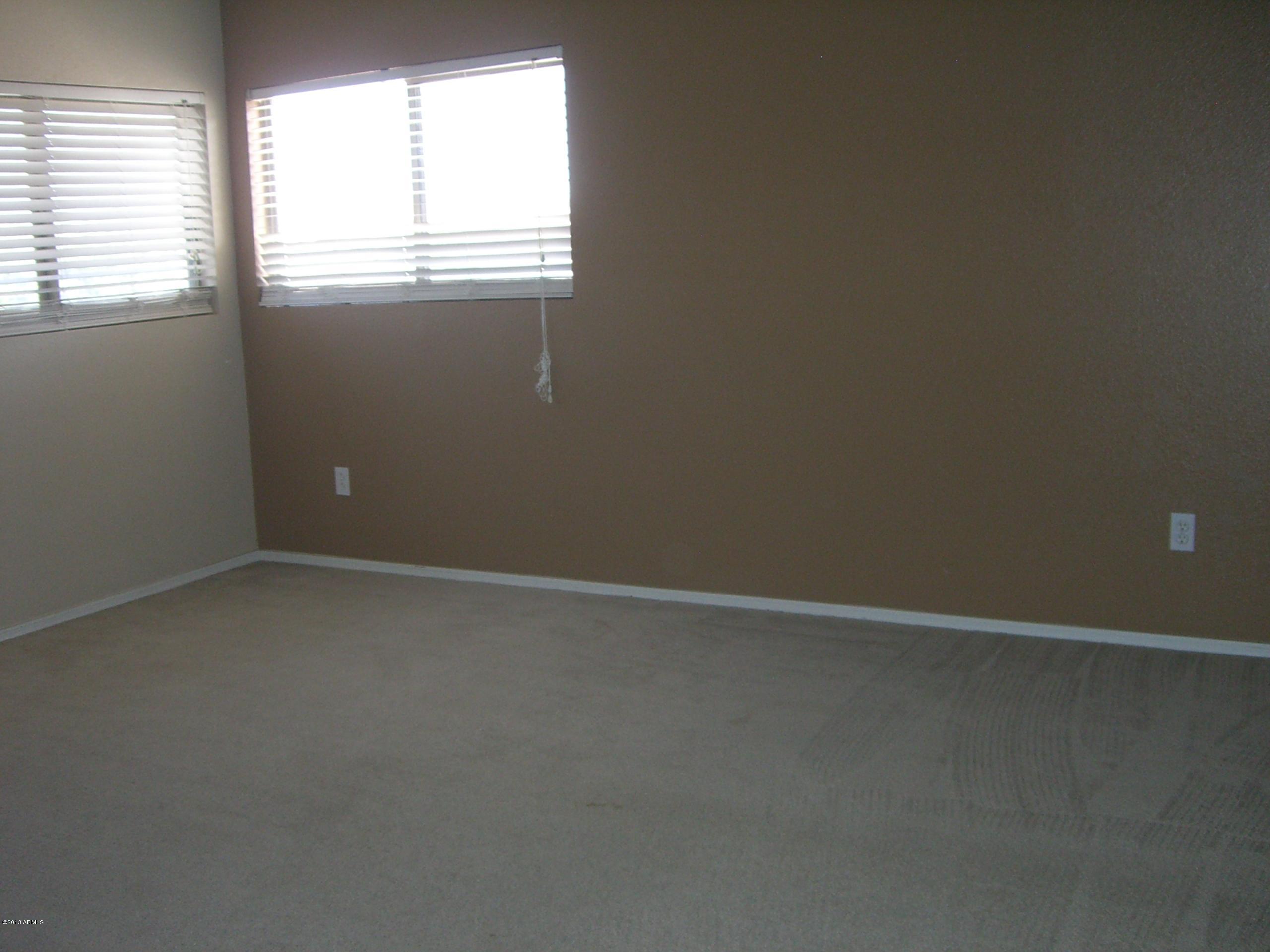 3281 South Martingale Road Gilbert, AZ 85297 - Photo 20 of 34 UPSTAIRS BEDROOM