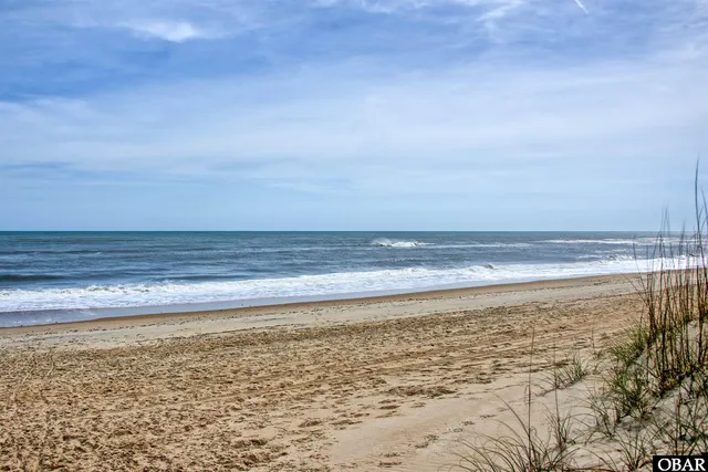 $685,000 | 53222 Runboat Circle, Frisco, NC 27920