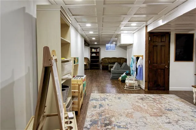 $289,900 | 1705 Countryside Drive, Pittsburg, KS 66762