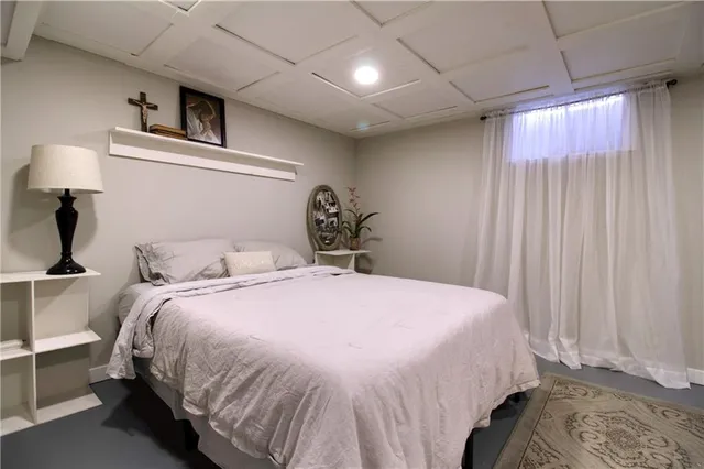 $289,900 | 1705 Countryside Drive, Pittsburg, KS 66762