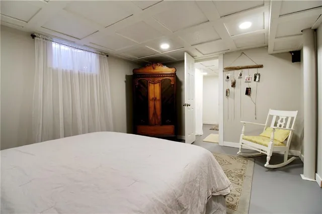 $289,900 | 1705 Countryside Drive, Pittsburg, KS 66762