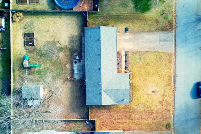 $289,900 | 1705 Countryside Drive, Pittsburg, KS 66762