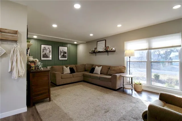 $289,900 | 1705 Countryside Drive, Pittsburg, KS 66762