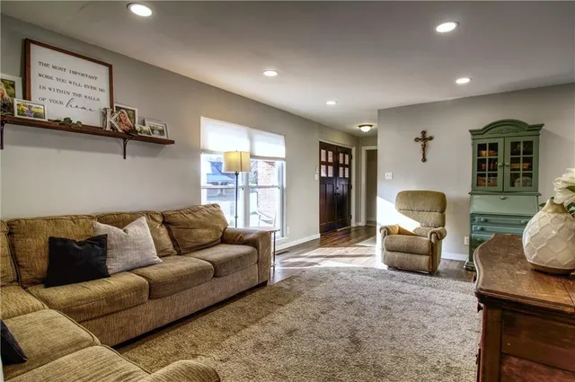 $289,900 | 1705 Countryside Drive, Pittsburg, KS 66762