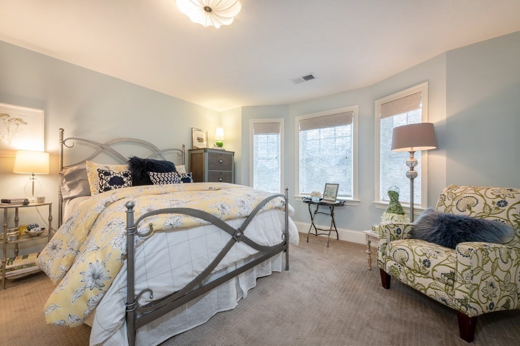 80 Oxbow Road, Unit 80 Framingham, MA 01701 - Photo 24 of 37