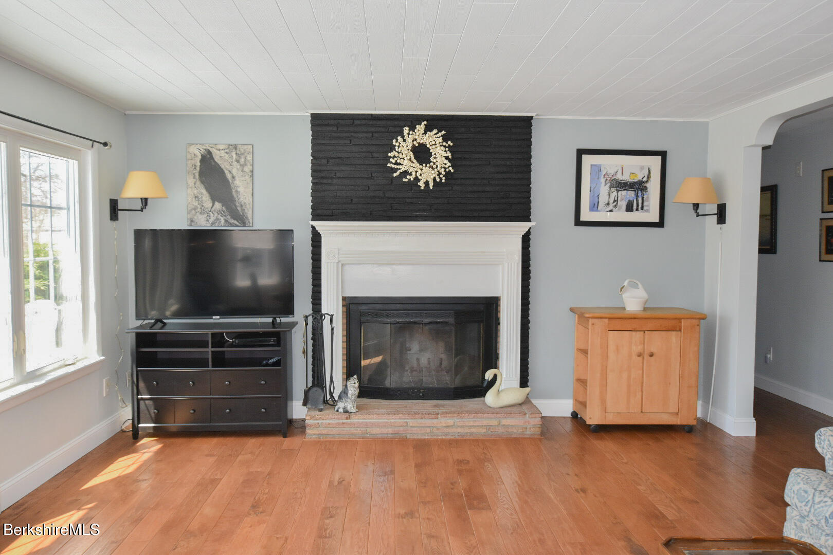 28 Eleanor Road Pittsfield, MA 01201 - Photo 19 of 43 IMG_1735_edited