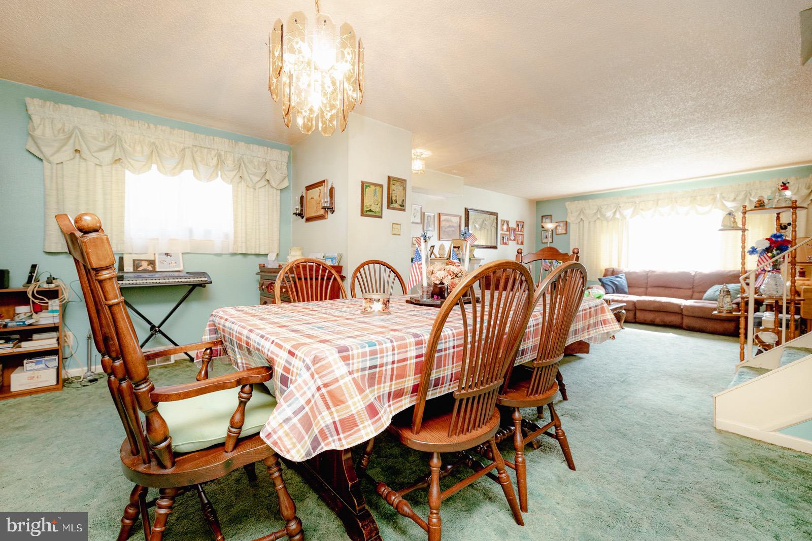 9027 Eastview Road Philadelphia, PA 19152 - Photo 12 of 41 Gallery Image 12
