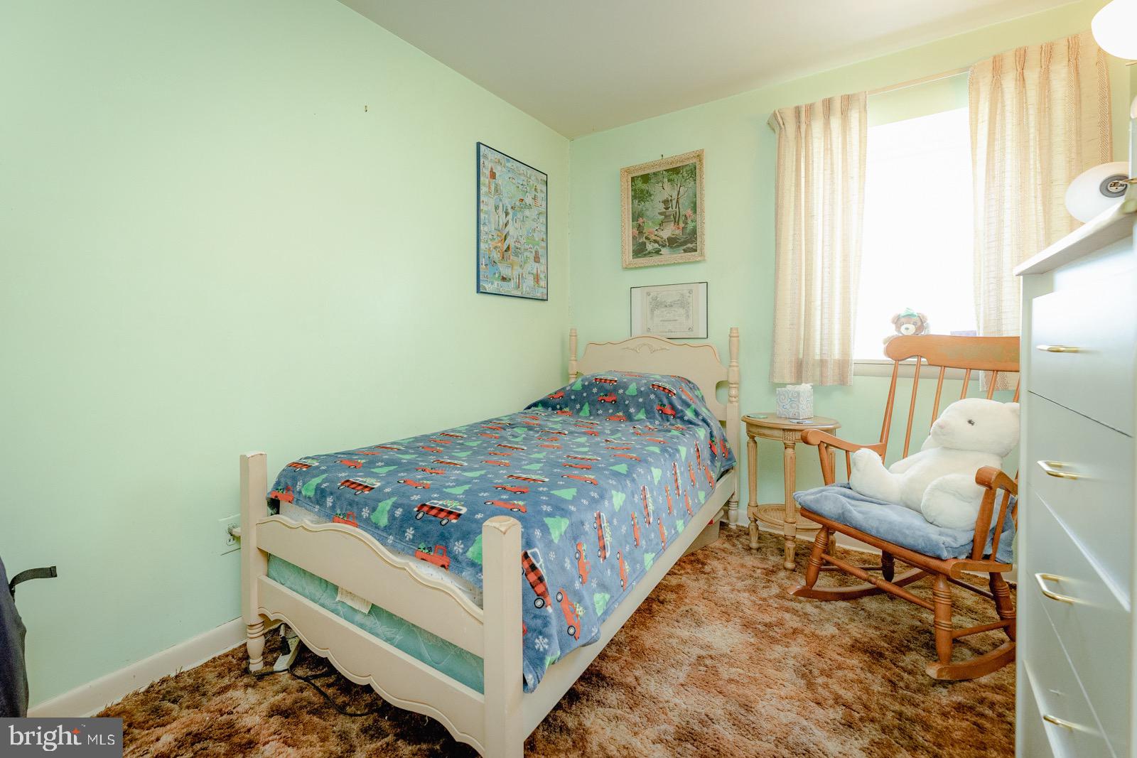 9027 Eastview Road Philadelphia, PA 19152 - Photo 25 of 41 Gallery Image 25