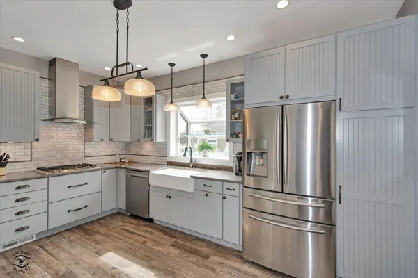 $549,900 | 256 Center Road, Frankfort, IL 60423