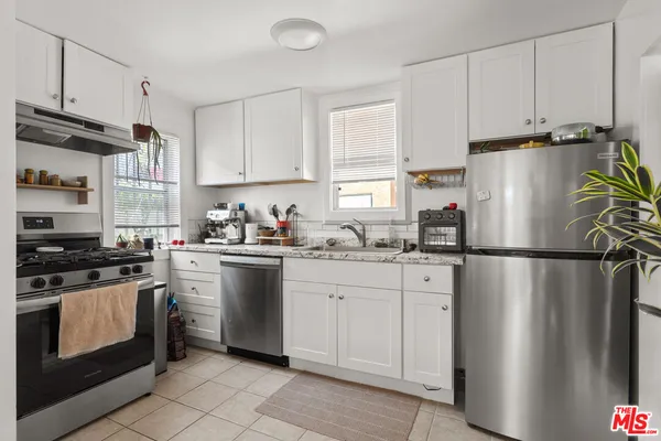 $1,897,000 | 659 Vernon Avenue, Venice, CA 90291