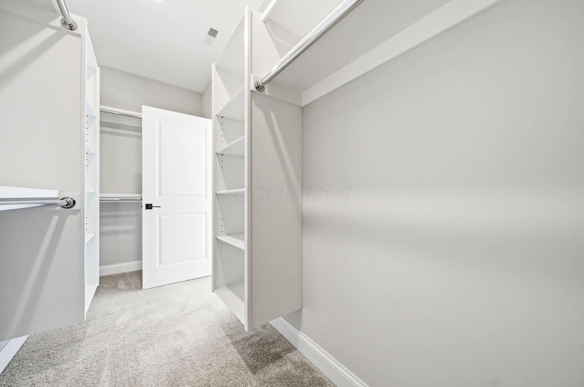 10341 Sawmill Road Powell, OH 43065 - Photo 23 of 51 Huge Walk in closet