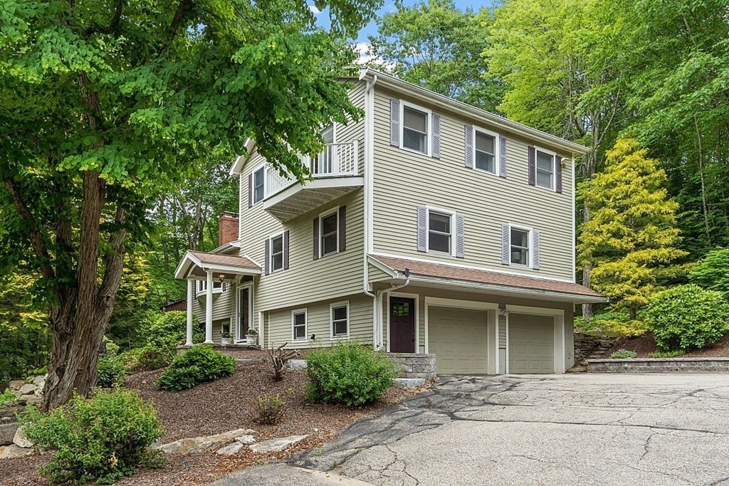 54 McCormick Road Spencer, MA 01562 - Photo 1 of 41 Gallery Image 1