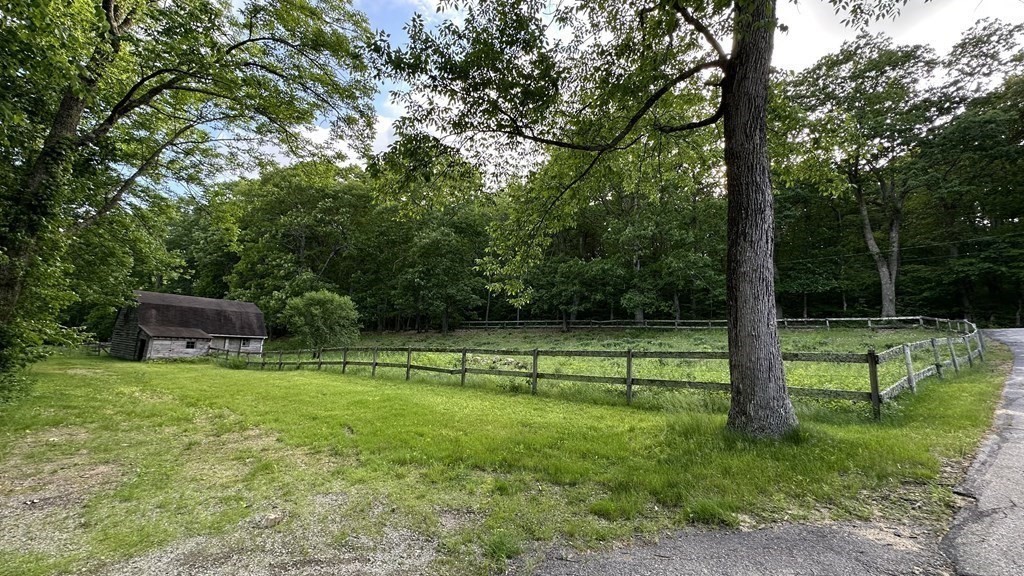 54 McCormick Road Spencer, MA 01562 - Photo 3 of 41 Gallery Image 3