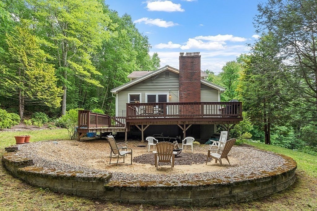 54 McCormick Road Spencer, MA 01562 - Photo 4 of 41 Gallery Image 4