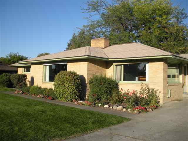 422 North Bates Road Spokane, WA 99206 - Photo 2 of 9 Gallery Image 2