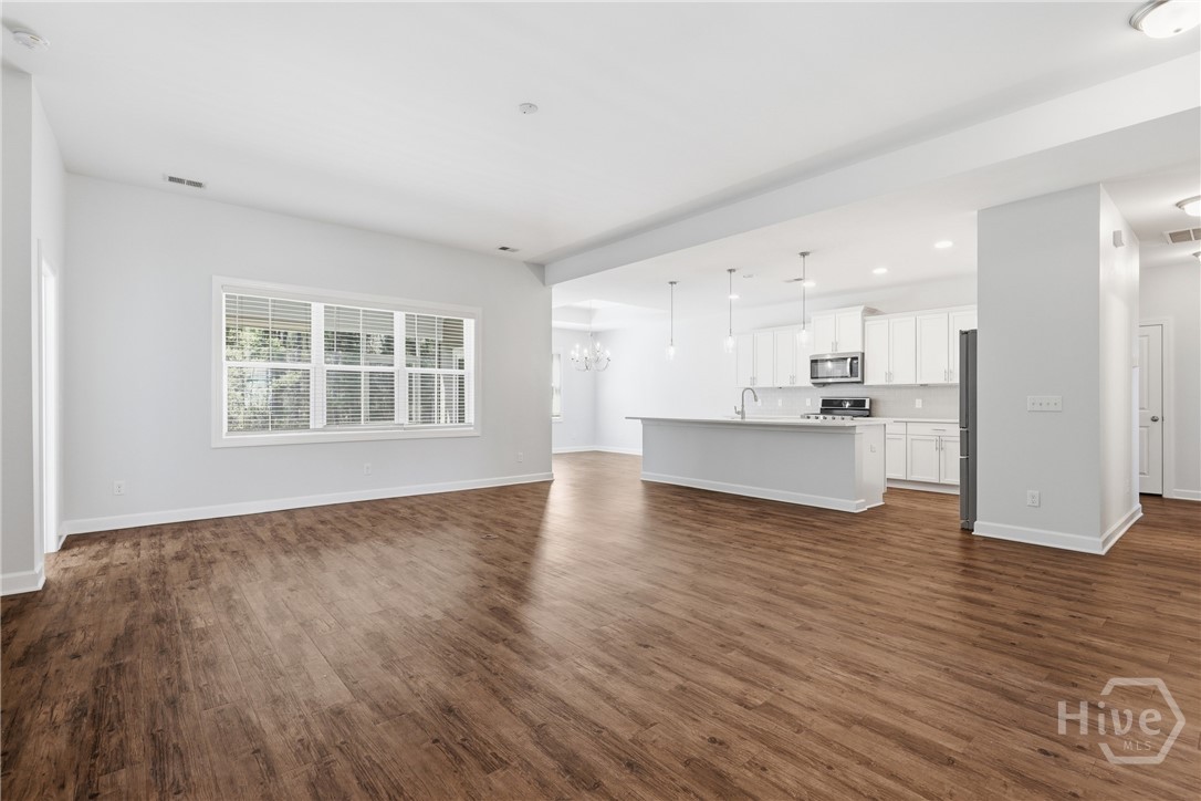 111 Oakdene Road Pooler, GA 31322 - Photo 5 of 33