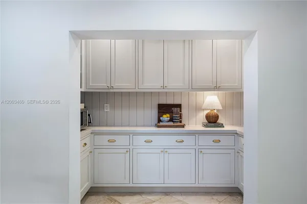 $2,750,000 | 10235 Southwest 58th Court, Pinecrest, FL 33156