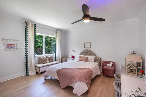 $2,750,000 | 10235 Southwest 58th Court, Pinecrest, FL 33156