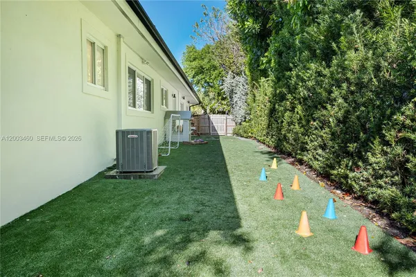 $2,750,000 | 10235 Southwest 58th Court, Pinecrest, FL 33156