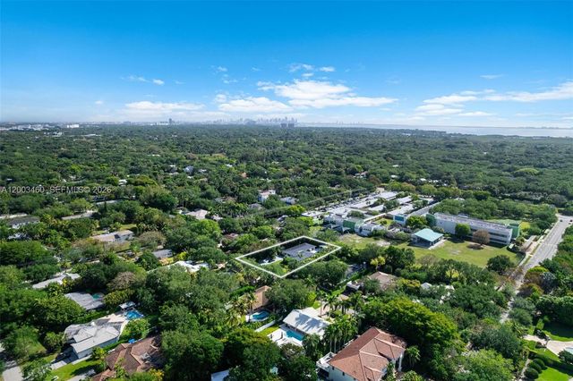$2,750,000 | 10235 Southwest 58th Court, Pinecrest, FL 33156