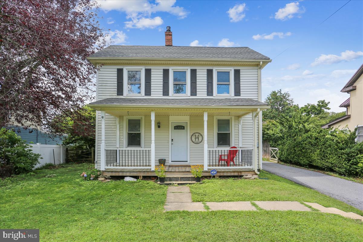 23812 Woodfield Road Gaithersburg, MD 20882 - Photo 1 of 61 Gallery Image 1