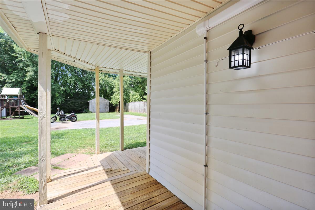 23812 Woodfield Road Gaithersburg, MD 20882 - Photo 46 of 61 Gallery Image 46