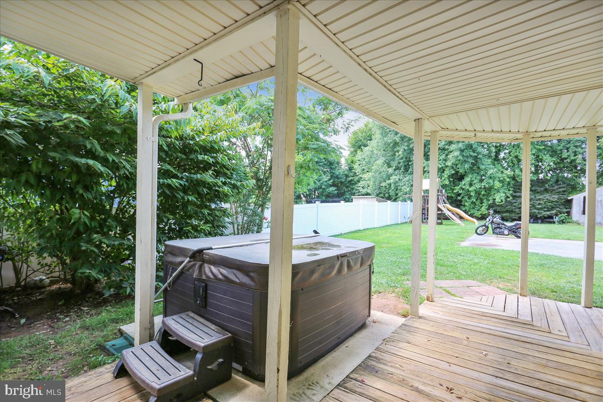 23812 Woodfield Road Gaithersburg, MD 20882 - Photo 50 of 61 Gallery Image 50