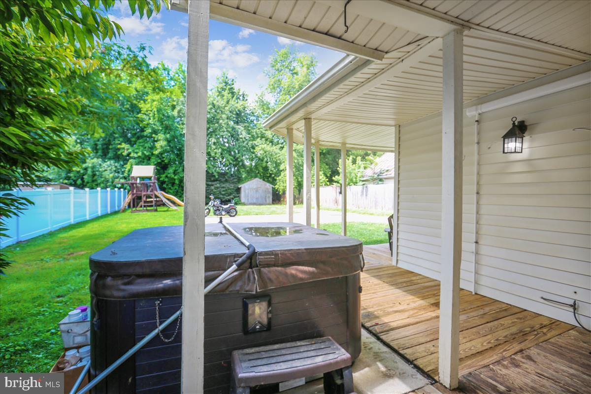 23812 Woodfield Road Gaithersburg, MD 20882 - Photo 51 of 61 Gallery Image 51