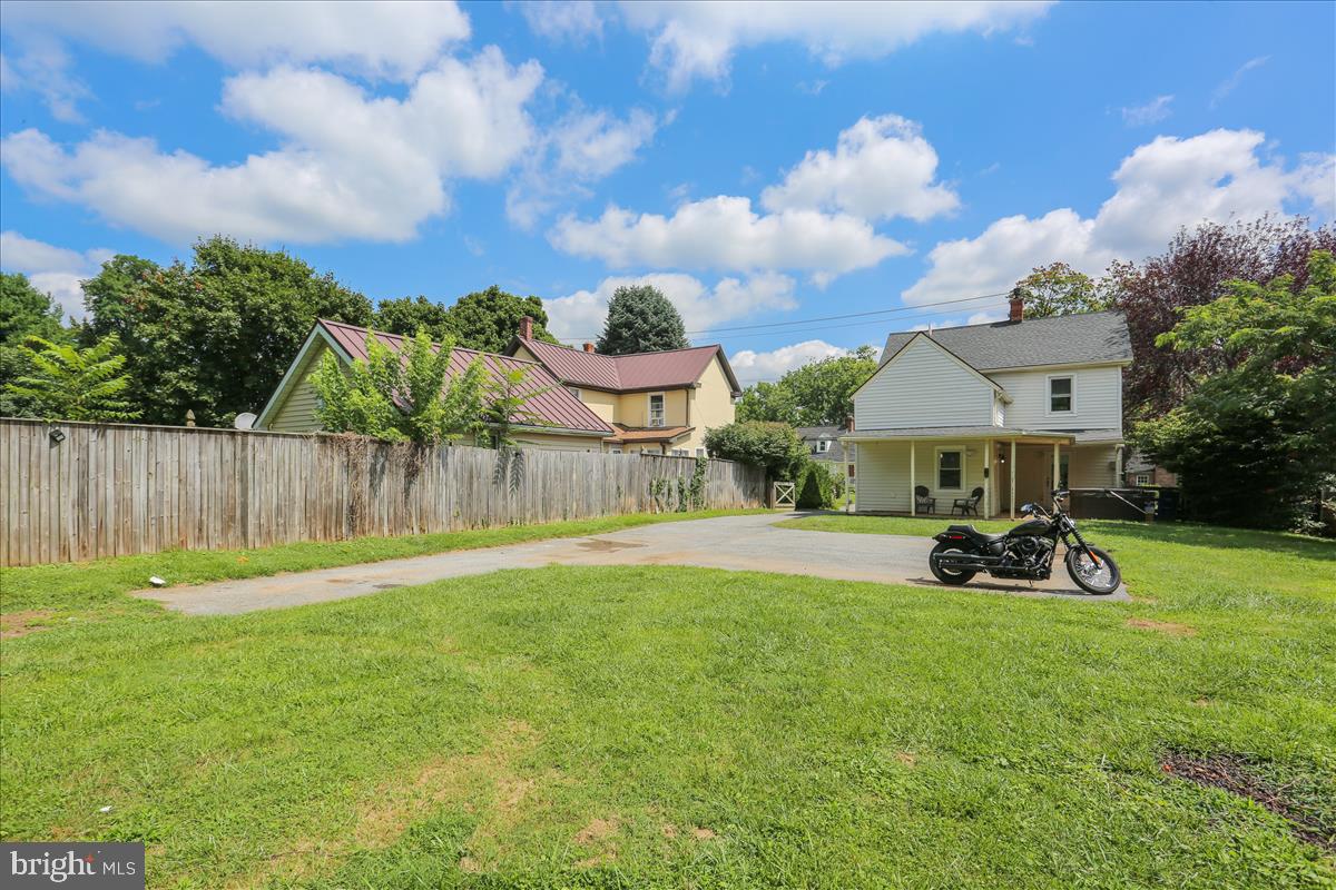 23812 Woodfield Road Gaithersburg, MD 20882 - Photo 59 of 61 Gallery Image 59