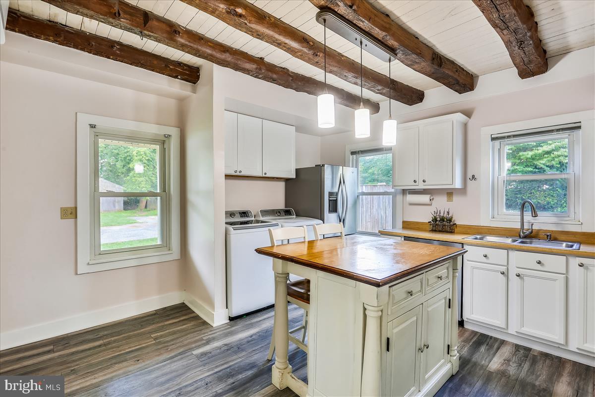 23812 Woodfield Road Gaithersburg, MD 20882 - Photo 10 of 61 Gallery Image 10