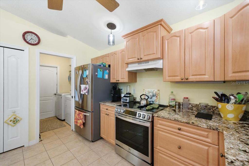 11312 Lark Sparrow Road Weeki Wachee, FL 34614 - Photo 13 of 47