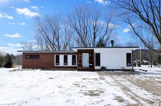 $319,000 | 8567 Fairview Terrace, Colden, NY 14033