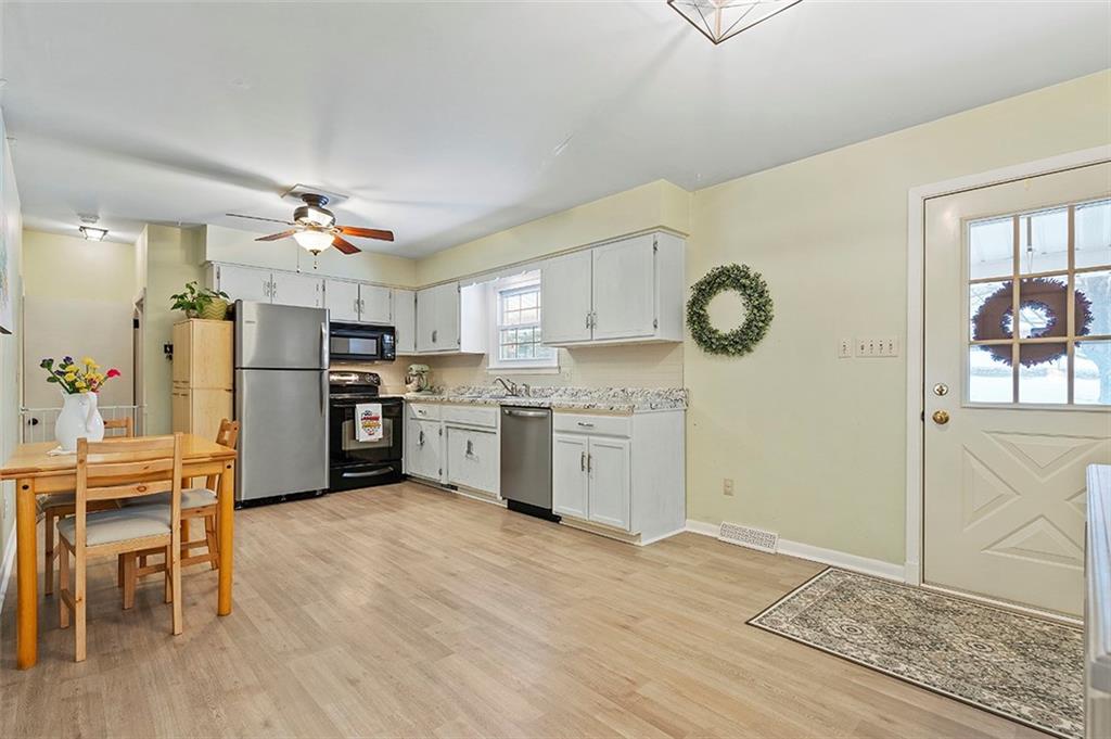 342 Whitestown Road Harmony, PA 16037 - Photo 4 of 16 Gallery Image 4