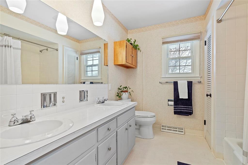 342 Whitestown Road Harmony, PA 16037 - Photo 7 of 16 Gallery Image 7
