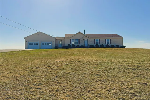 $280,000 | 169 West Meadow Road, Thomaston, ME 04861