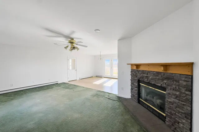 $280,000 | 169 West Meadow Road, Thomaston, ME 04861