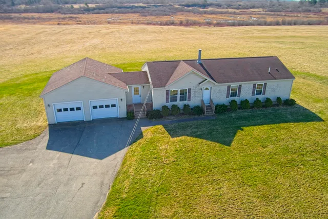 $280,000 | 169 West Meadow Road, Thomaston, ME 04861