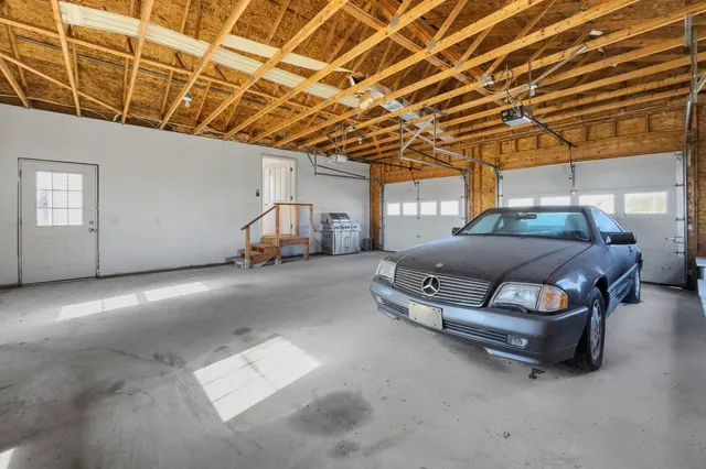 $280,000 | 169 West Meadow Road, Thomaston, ME 04861