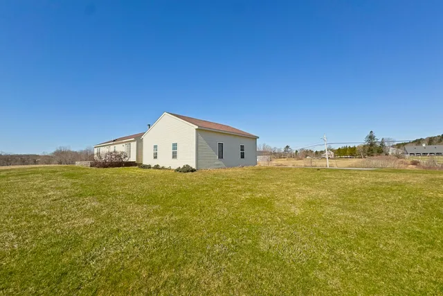 $280,000 | 169 West Meadow Road, Thomaston, ME 04861
