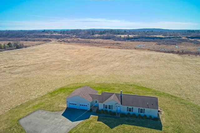 $280,000 | 169 West Meadow Road, Thomaston, ME 04861