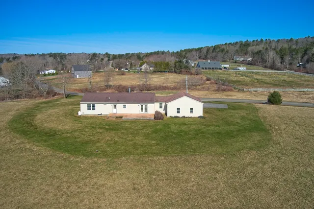 $280,000 | 169 West Meadow Road, Thomaston, ME 04861