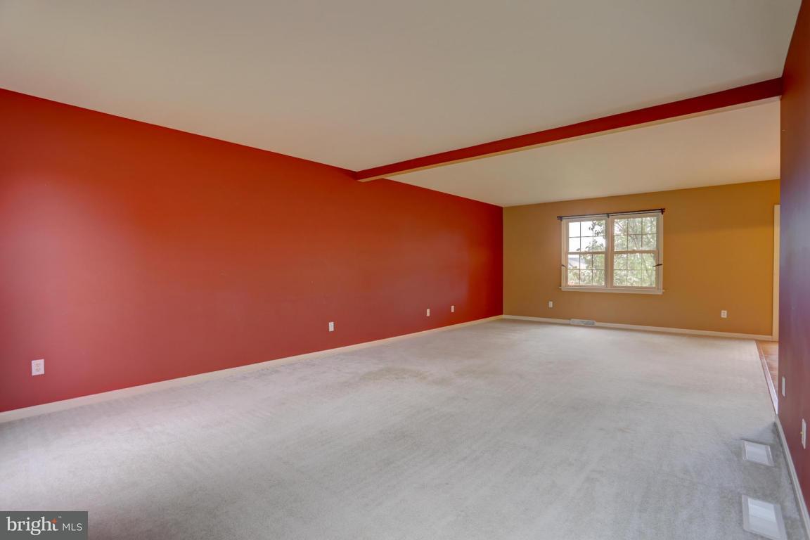 46 Duffield Drive Lititz, PA 17543 - Photo 3 of 34